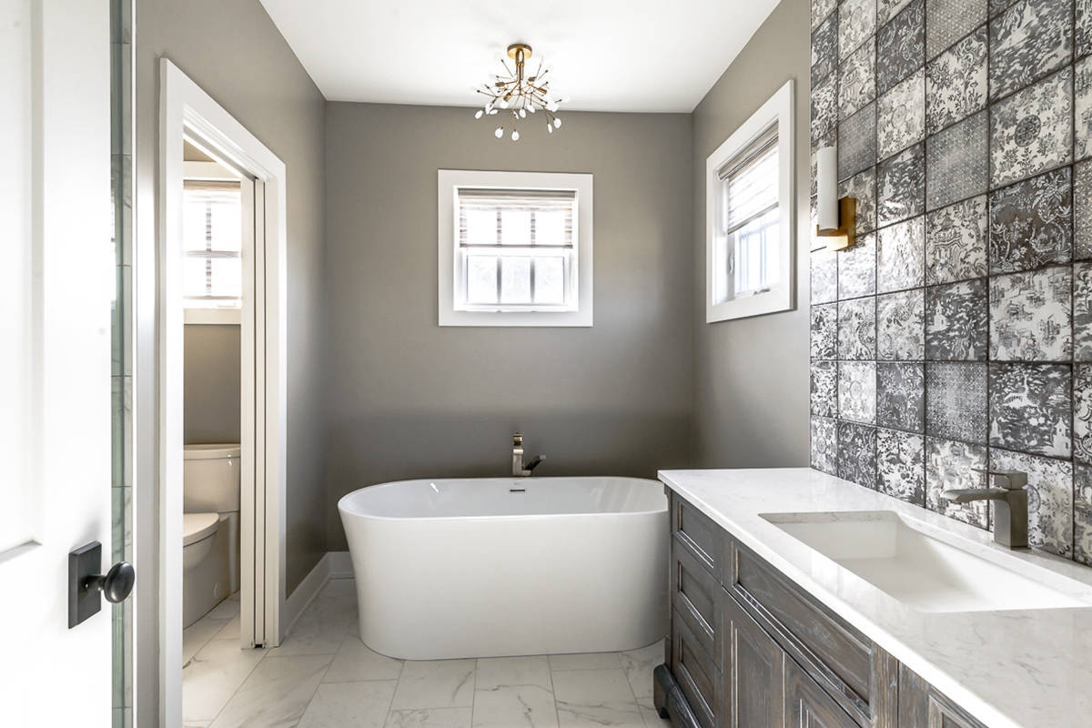 DF Design Build Master Bath